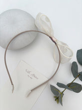 Load image into Gallery viewer, Dotted Dream Hairband