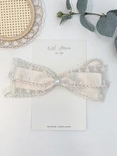 Load image into Gallery viewer, Princess Lace Headband