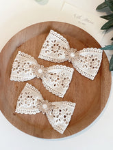 Load image into Gallery viewer, Dainty / Single Item