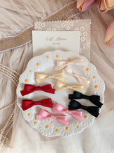 Load image into Gallery viewer, Classic Ribbon / Set of 2