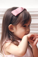 Load image into Gallery viewer, Rose hairband