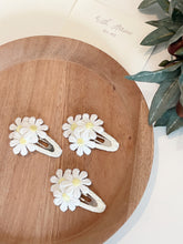 Load image into Gallery viewer, Happy Daisy / Single Item