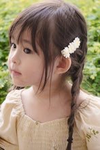 Load image into Gallery viewer, Daisy Hair Clip / Single item
