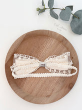 Load image into Gallery viewer, Princess Lace Headband