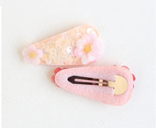 Load image into Gallery viewer, Blossom Flower Snap Clip / Single Item