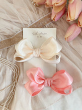 Load image into Gallery viewer, Shimmering Aurora Volume Ribbon / Single Item