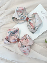 Load image into Gallery viewer, Romantic Flower Volume Ribbon / Single Item