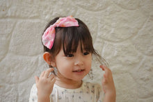 Load image into Gallery viewer, Lua  Hair Clip / Single Item