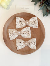 Load image into Gallery viewer, Dainty / Single Item