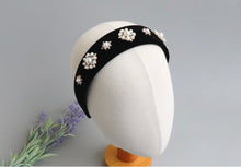Load image into Gallery viewer, Arima Hairband / Single Item