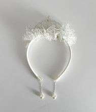 Load image into Gallery viewer, Tiara with earrings/ Single Item