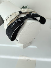 Load image into Gallery viewer, Mu Mu Hairband