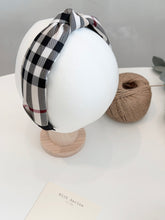 Load image into Gallery viewer, Nova Wide Hair Band / Single Item