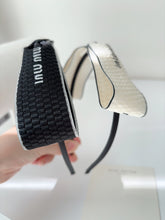 Load image into Gallery viewer, Mu Mu Hairband