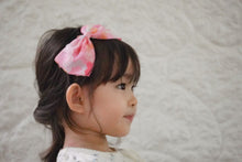 Load image into Gallery viewer, Lua  Hair Clip / Single Item