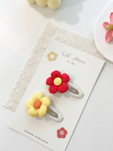 Load image into Gallery viewer, Pika Flower / Single Item