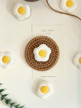 Load image into Gallery viewer, Sunny-Side Up / Single Item
