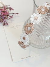 Load image into Gallery viewer, Emily Hairband