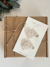 Load image into Gallery viewer, Heart Love