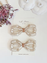 Load image into Gallery viewer, Shiny Leah / Single Item