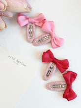 Load image into Gallery viewer, Cupid / Set of 2
