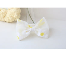 Load image into Gallery viewer, French Embroidery Flower Head Band / Baby Line

